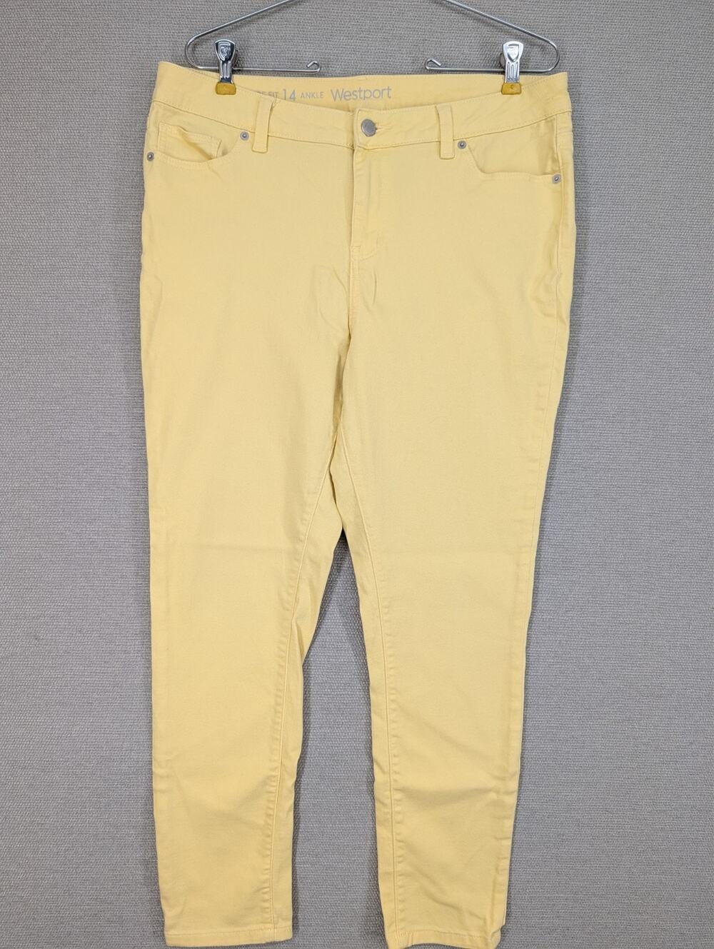 Westport Yellow Pants Size 14 Signature Fit Ankle Stretch -0826i27